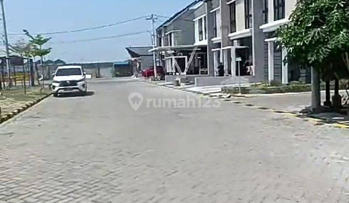 Disewakan Rumah Minimalis 2 Lantai Baru Dekat Upn  2