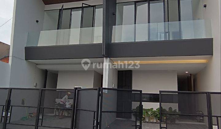 2Man Rumah Gress 2lt di Jemursari Timur 1