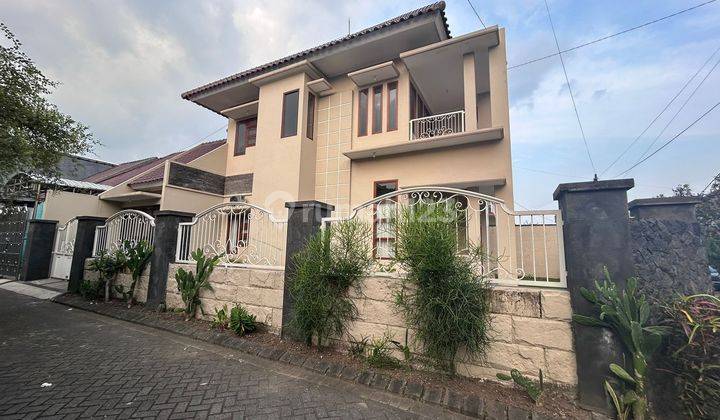 Rumah Hook 2 Lantai Bagus Jl. Soekarno Hatta Malang 2