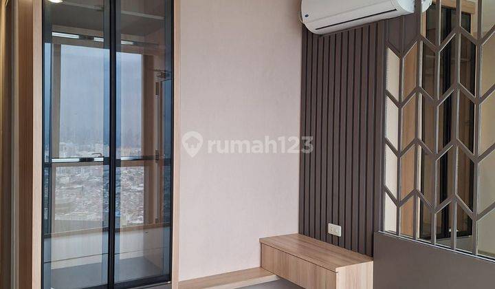 Apartemen Menara Jakarta 1BR dekat PRJ di Kemayoran 2