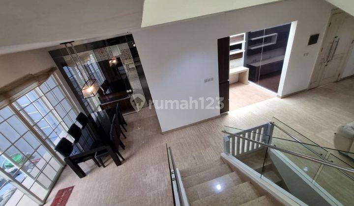 Rumah Opulence Sunter 3 Lantai Semi Furnished Podomoro 2