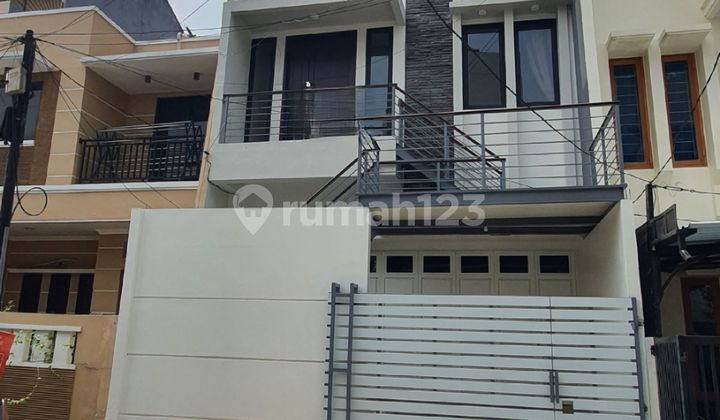 Rumah Baru Sunter Bisma 3 Lantai SHM Siap Huni