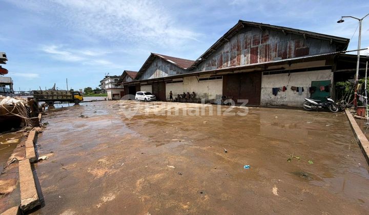 Gudang Siantan Dermaga Sungai Landak Include Tongkang Gudang Siantan Dermaga Sungai Landak Include Tongkang