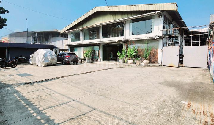 Gudang Sunter Lb 1100 Lt 1475 Lokasi Bagus Banget untuk Padel