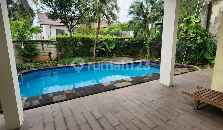 Rumah Hitung Tanah Luas 832 Lokasi Private di Kemang Termurah 2