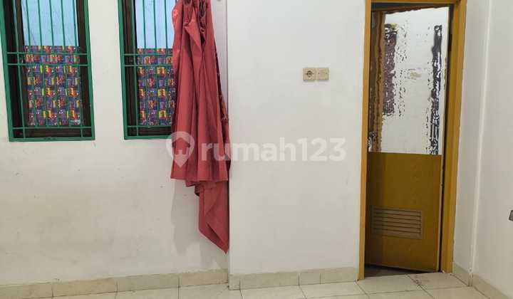 Rumah Teluk Gong Siap Huni Hadap Timur Lebar 4 2