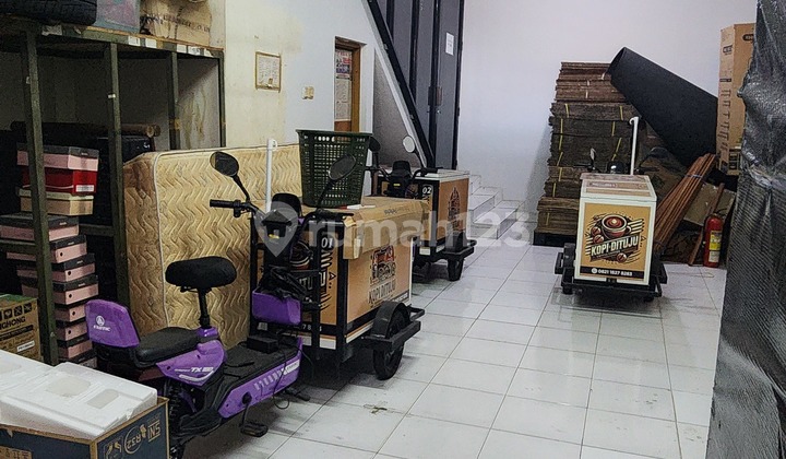 Good Quality Kepu Kemayoran Shop House For Sale Cheap, There Are 2 Connected Good Quality Kepu Kemayoran Shop House For Sale Cheap, There Are 2 Connected