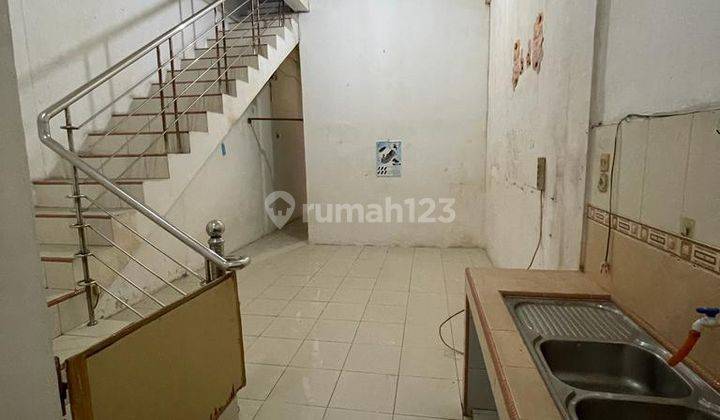 Rumah Daerah Pukat V, Rumah Siap Huni Unfurnished SHM - Sertifikat Hak Milik di Jl. Pukat V Gg Sutini, Medan Area Rumah Butuh Renovasi 1