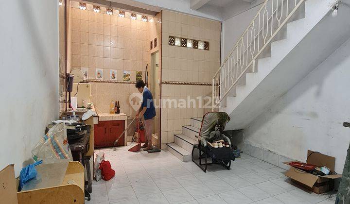  Rumah Unfurnished Bagus SHM - Sertifikat Hak Milik di Jl. Pukat IV, Medan Area 1