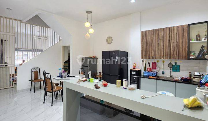  Rumah Unfurnished Bagus SHM - Sertifikat Hak Milik di Jl. Sukamurni - Bhayangkara, Medan Kota 2