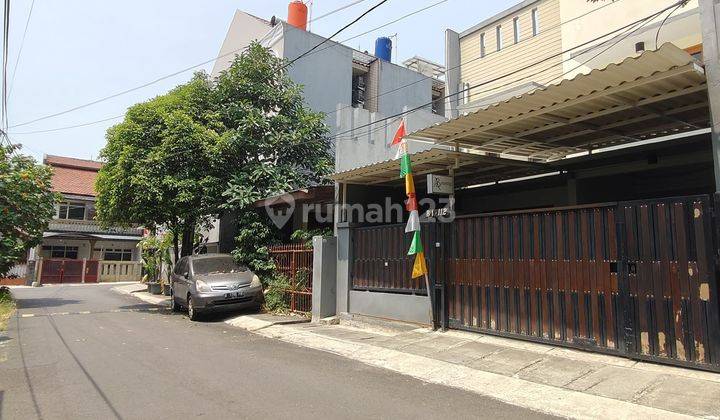 Rumah 2,5 Lantai Di Benhill Jakarta Pusat  1