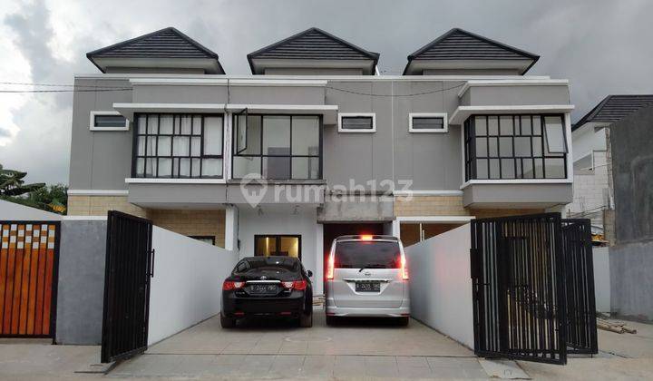 Rumah Lux Semi Finish Di Jatiasih bekasi  1