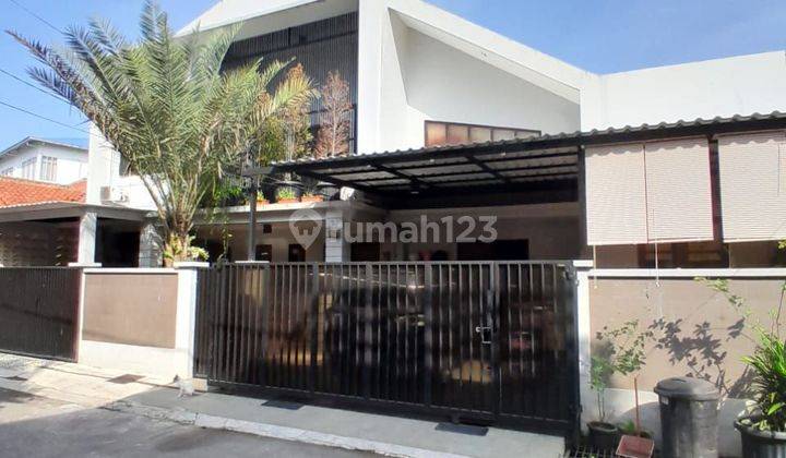 Rumah Jalan Raya Hankam Full Furnish  1