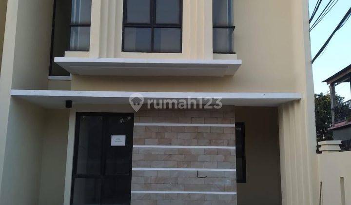 Townhouse Bambu Apus Jakarta Timur  2