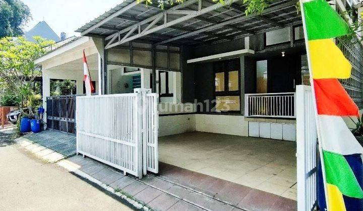 Rumah 1,5 Lantai Di Cibubur Residence  2