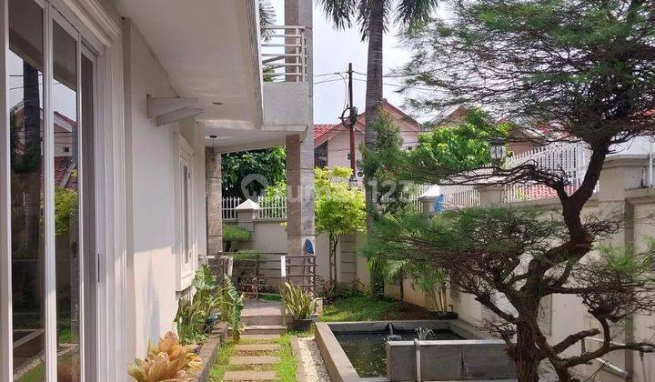 Rumah Mewah 2 Lantai Taman Semanan indah 1