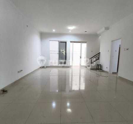 Jual Murah Rumah 2 Lantai Dalam Cluster - Puri Mansion, Jakarta Barat Jual Murah Rumah 2 Lantai Dalam Cluster - Puri Mansion, Jakarta Barat