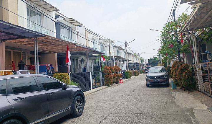 Rumah cantik 2 lantai Taman semanan indah 2