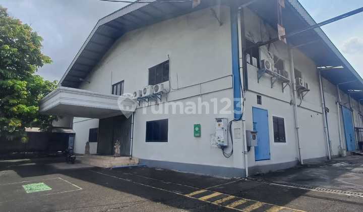 For Quick Sale: Mandiir Warehouse in Cikupa Industrial Area, Tangerang For Quick Sale: Mandiir Warehouse in Cikupa Industrial Area, Tangerang