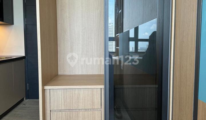 For Rent Collins Boulevard Serpong Apartment Studio Type Fully Furnished 2