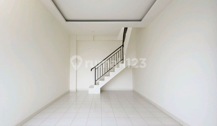 For Sale Very Fast Who's Fast Gets It .shop-house Ready to Live In .nice.flood-free .price 750m Negotiable Until Deal . in Bintaro For Sale Very Fast Who's Fast Gets It .shop-house Ready to Live In .nice.flood-free .price 750m Negotiable Until Deal . in Bintaro