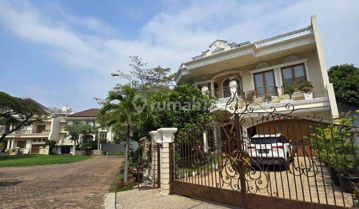 Rumah 2 Lantai Bagus Furnished SHM di Pantai Mutiara , Jakarta Utara 1