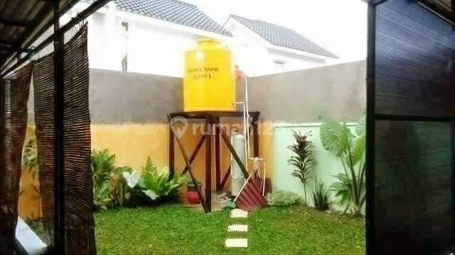 Rumah di Bukit Mutiara Indah Cendana 2 Wika Balikpapan 2 Lantai, bagus 2