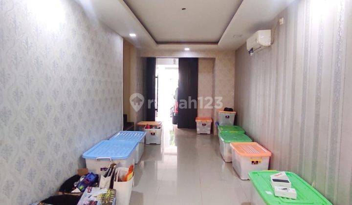 Rumah 2 Lantai di Bintaro SHM Bagus siap huni  2