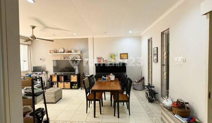 Rumah di Taman Puri Bintaro 2 Lantai SHM Bagus