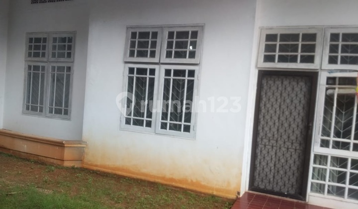 Rumah Bagus SHM di Villa Melati Mas 2
