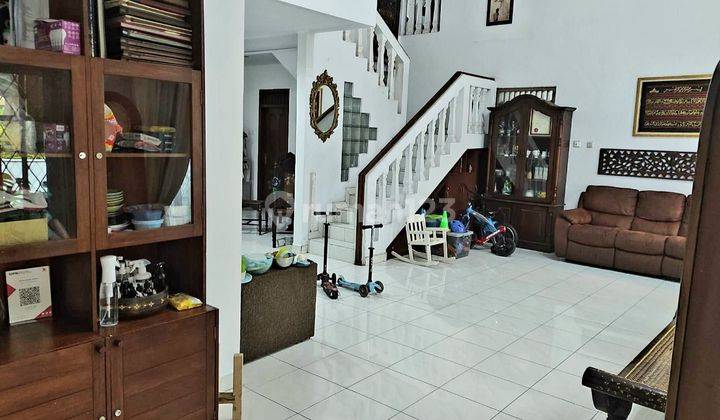 Rumah, 2 Lantai, Shm, Bagus, Siap Huni, Srategis 2