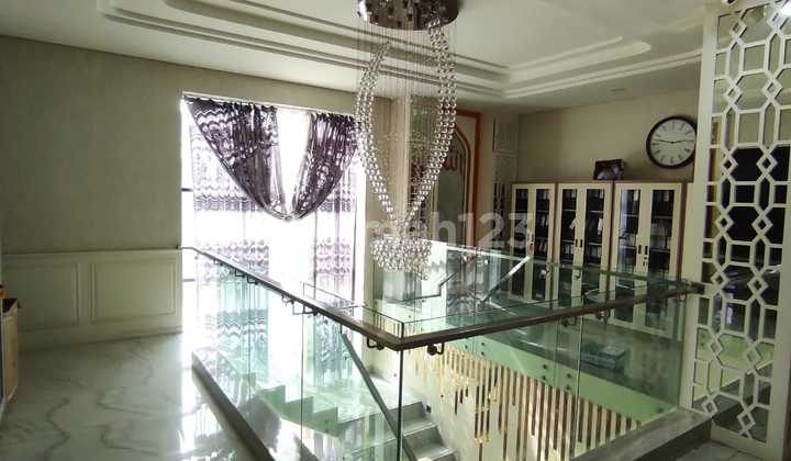 Nice House SHM in Graha Raya 2