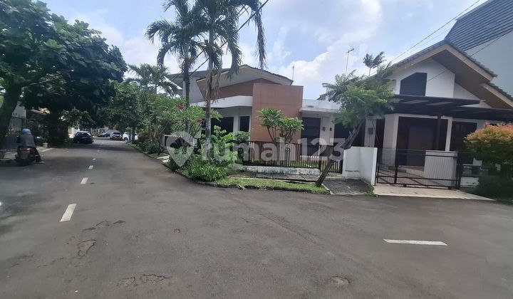 Nice House with Certificate in Bintaro