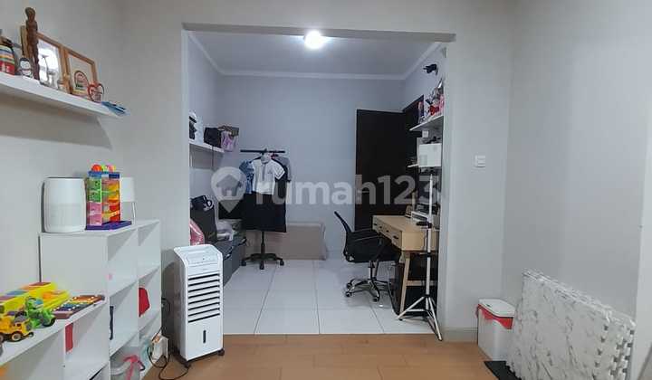 Rumah SHM di Graha Raya 2