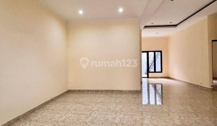 Rumah, Semi Furnished, Bagus, Shm - Sertifikat Hak Milik, Di Villa Melati Mas, Villa Melati Mas, Siap.huni 2