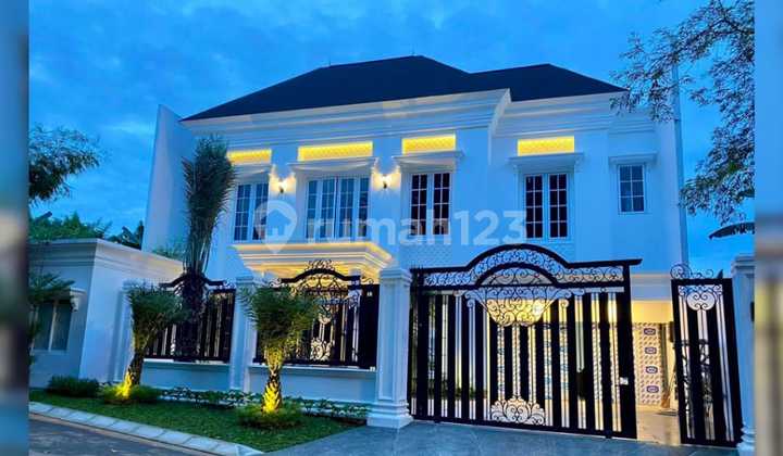 Rumah Brand New Mewah Modern Classic Private Pool di Pondok Indah Jakarta Selatan