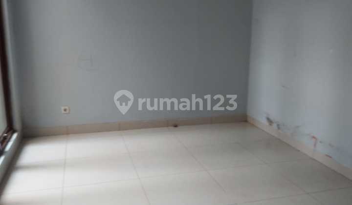 Disewakan Rumah Di Cluster Belleza Graha Raya 2