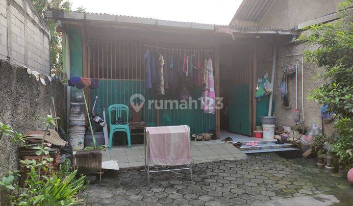 Rumah di gang kemuning Sudimara pinang  2