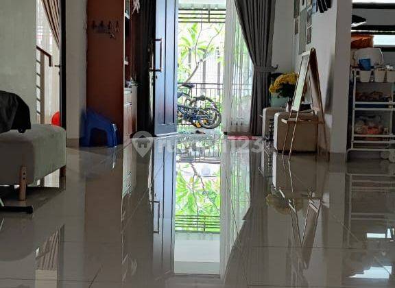 Dijual Rumah di Graha Raya Bintaro,melia Garden 2