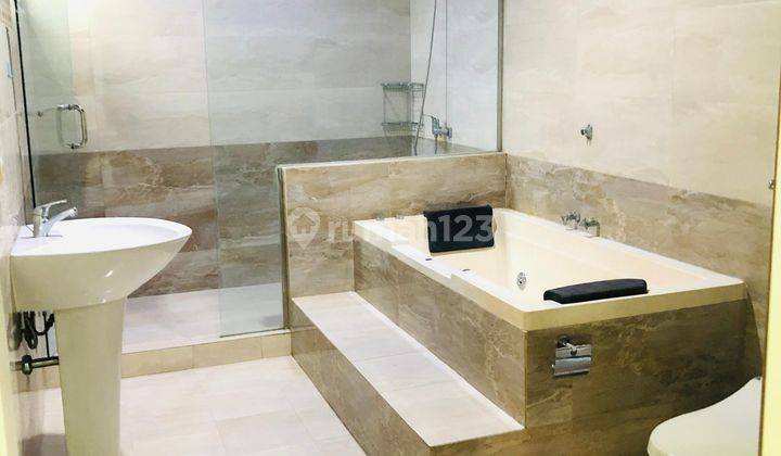 Disewakan Rumah Sutera Onyx, Alam Sutera 2