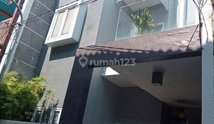 DIJUAL RUMAH MINIMALIS MODERN JLN KEDINDING SURABAYA 1