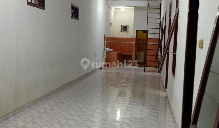 Rumah 2 Lantai Dengan 6 Kamar/Ruang di Taman Kopo Indah 2, Cocok Untuk Usaha Atau  Rumah Kost - Kostan. 2