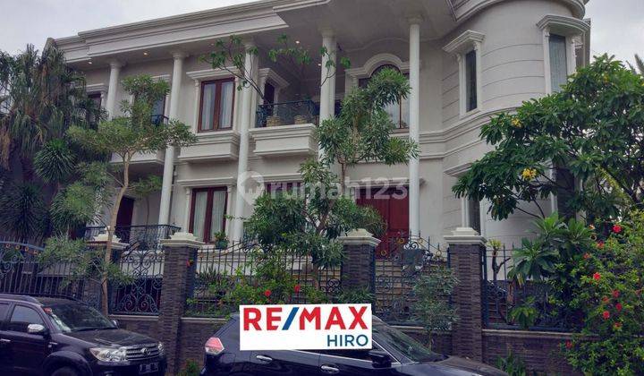 Rumah 3lt Hook Full Furnish Di Kelapa Gading  2