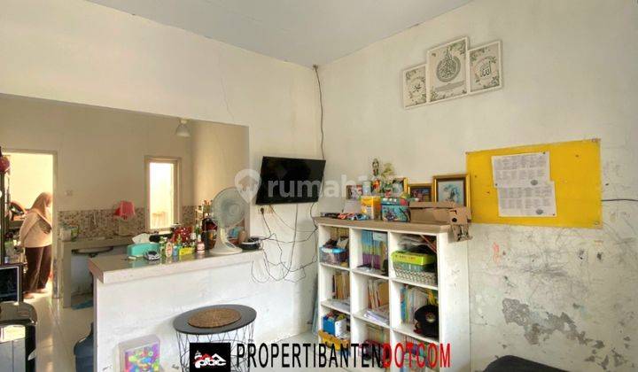 ruang tamu rumah siap huni murah di