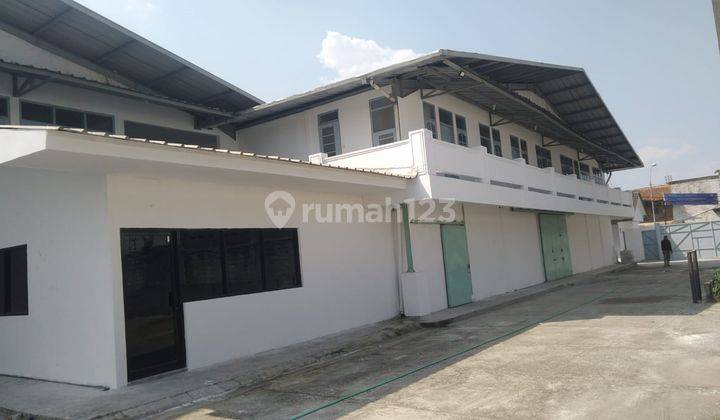 Disewakan Gudang Akses Kontainer 20 Ft di Sayap Moch Toha Bandung 1