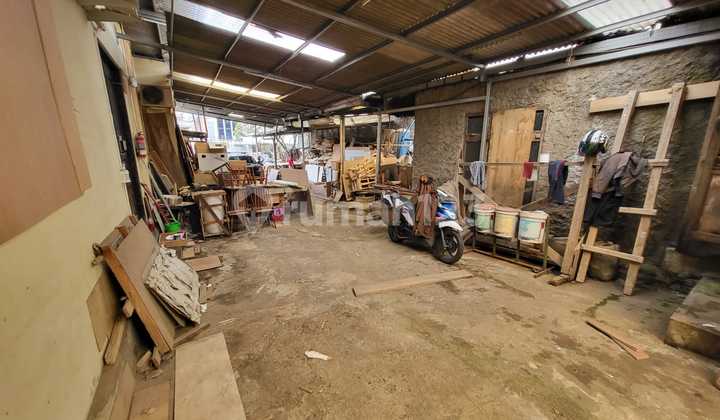 Tanah atau Workshop Sayap Setraria Tanah atau Workshop Sayap Setraria