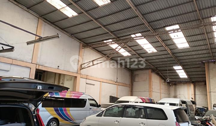 Strategic Business Space in Bandung City Strategic Business Space in Bandung City