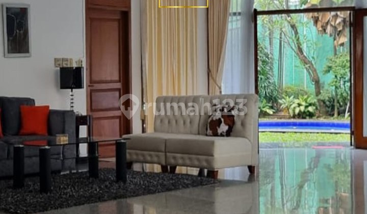 Rumah Sewa Kemang 2 lantai Siap Huni, Pool & Dekat MCD Kemang 2