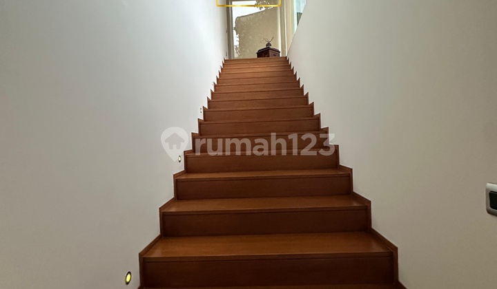 Luxury House Near Citos 2 Floors Spacious Yard Luxury House Near Citos 2 Floors Spacious Yard