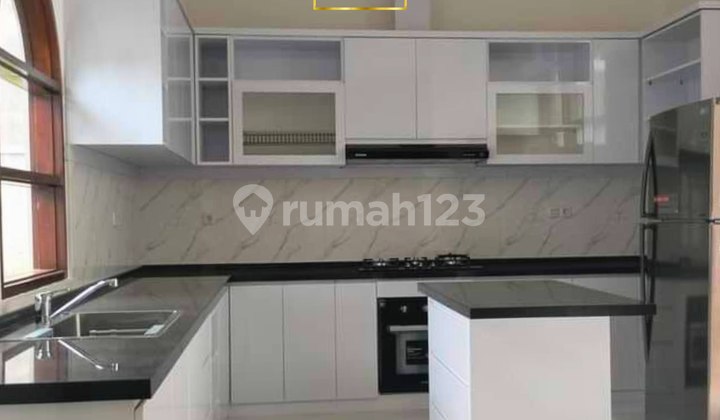 Rumah Kemang Area Elite & Strategis Siap Huni 2